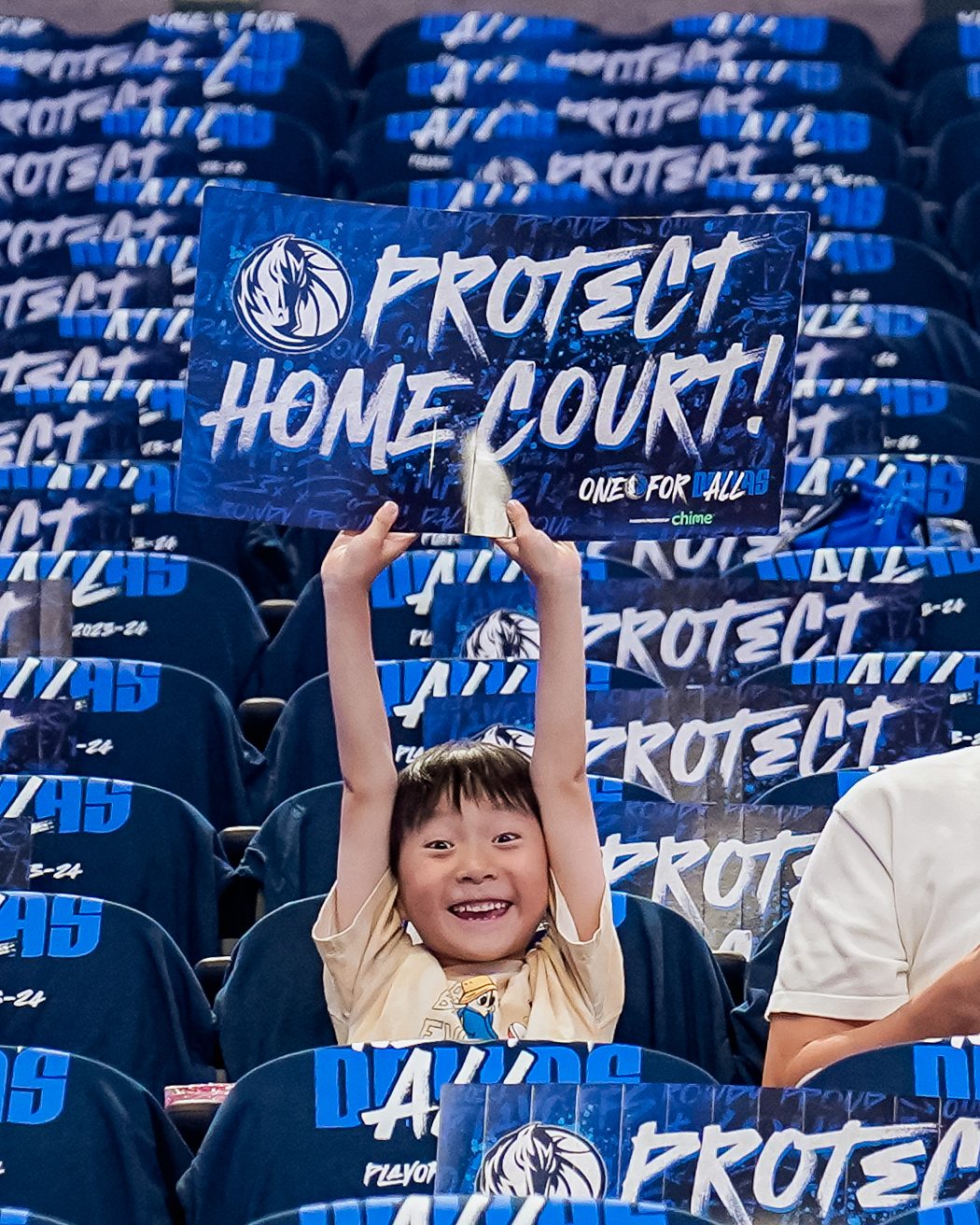 Community — DALvsOKC 1879