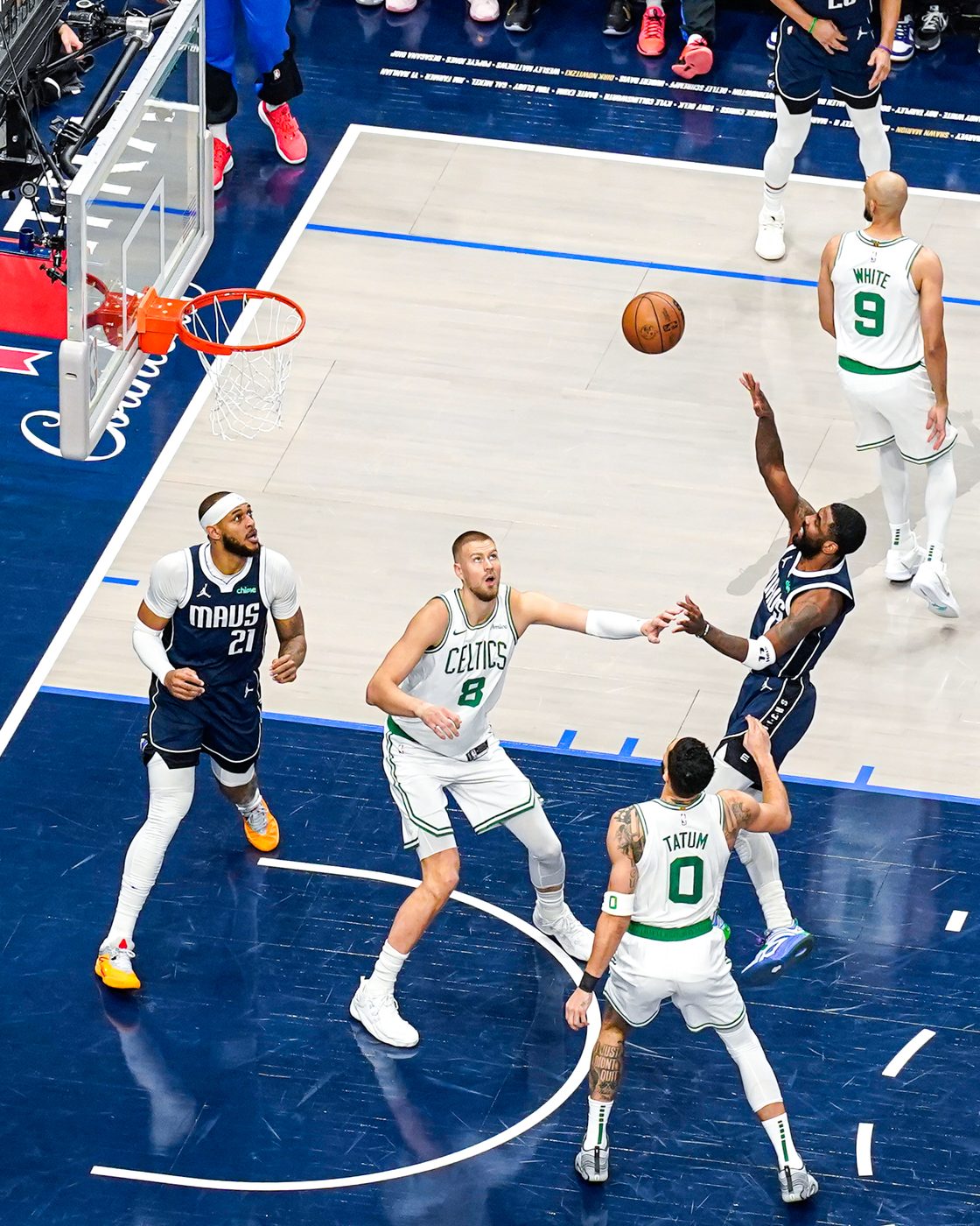 Games — DALvsBOS